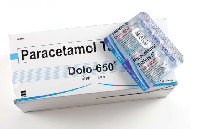 DOLO 650 , 1 PATTA ( 15 TABLETS )